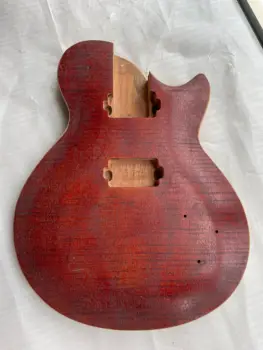 Stock raudonmedžio medienos liepsna klevas fanera, tamsiai raudonos elektrinės gitaros kūno nebaigtų 